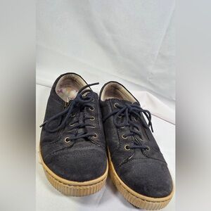 Born Tamara Distressed Blue Suede Lace Up Zip Sneaker Shoes Size 7